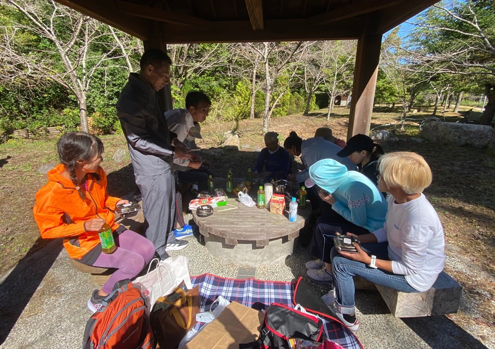 みんなでお食事1